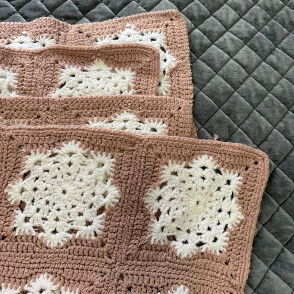 Handmade Afghan Crochet Blanket Granny Square Mauve White Cottage Boho Cozy Home